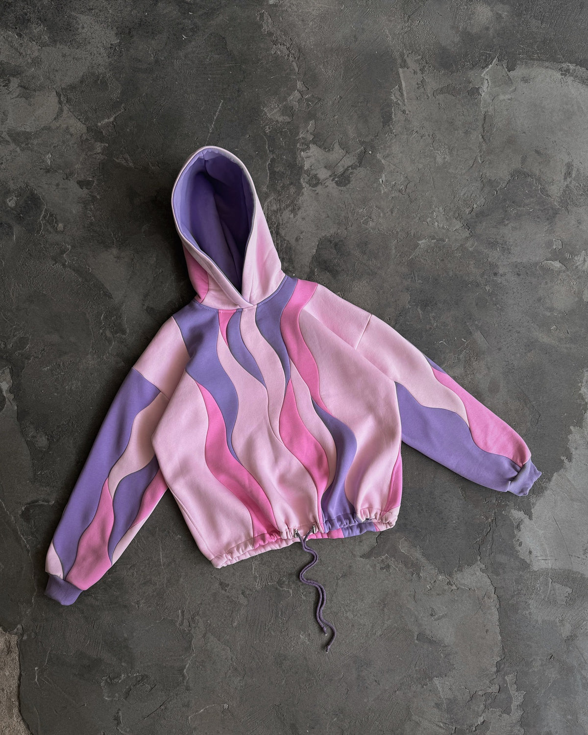 (pre-order) Klyro's Wavey Hoodie