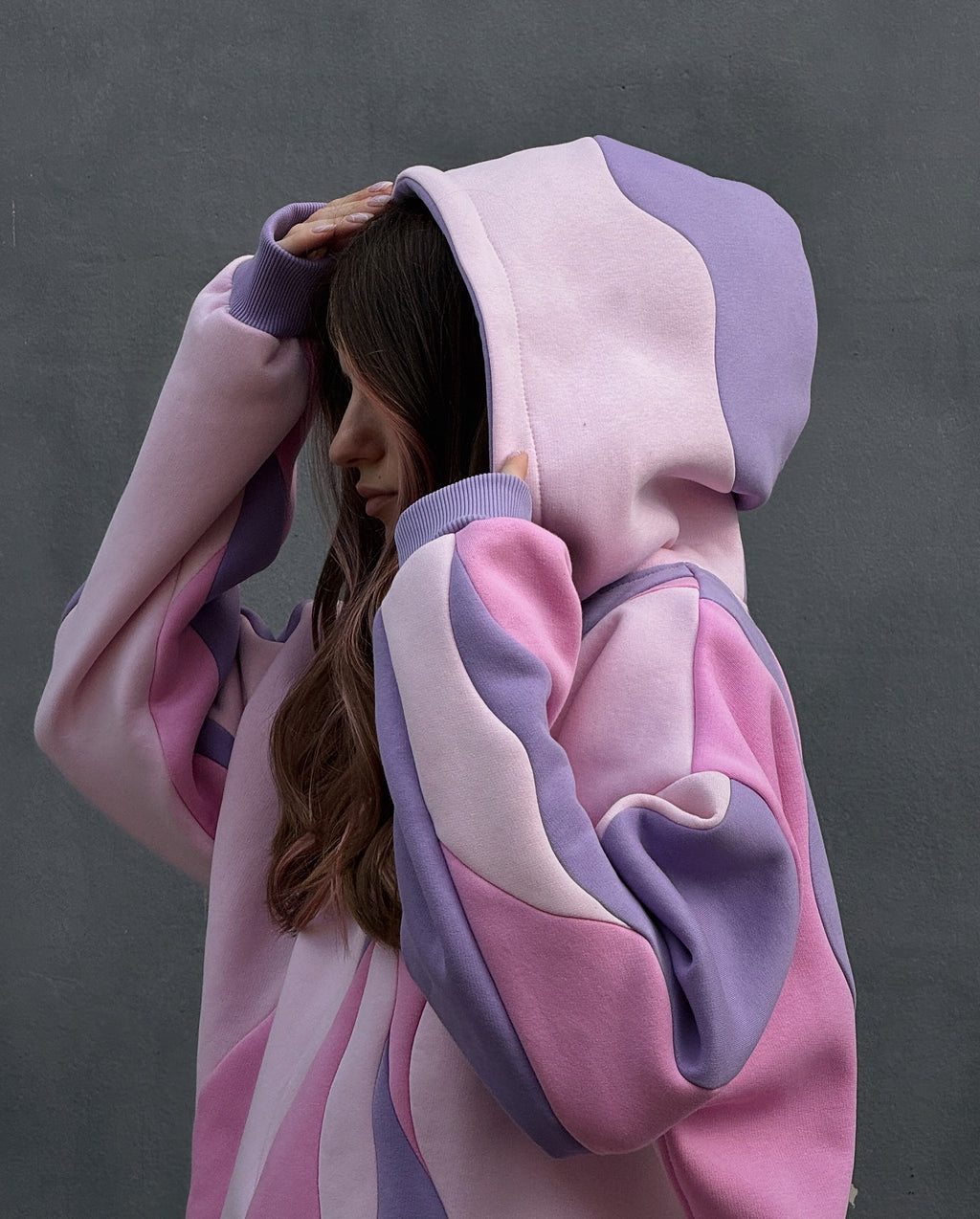 (pre-order) Klyro's Wavey Hoodie