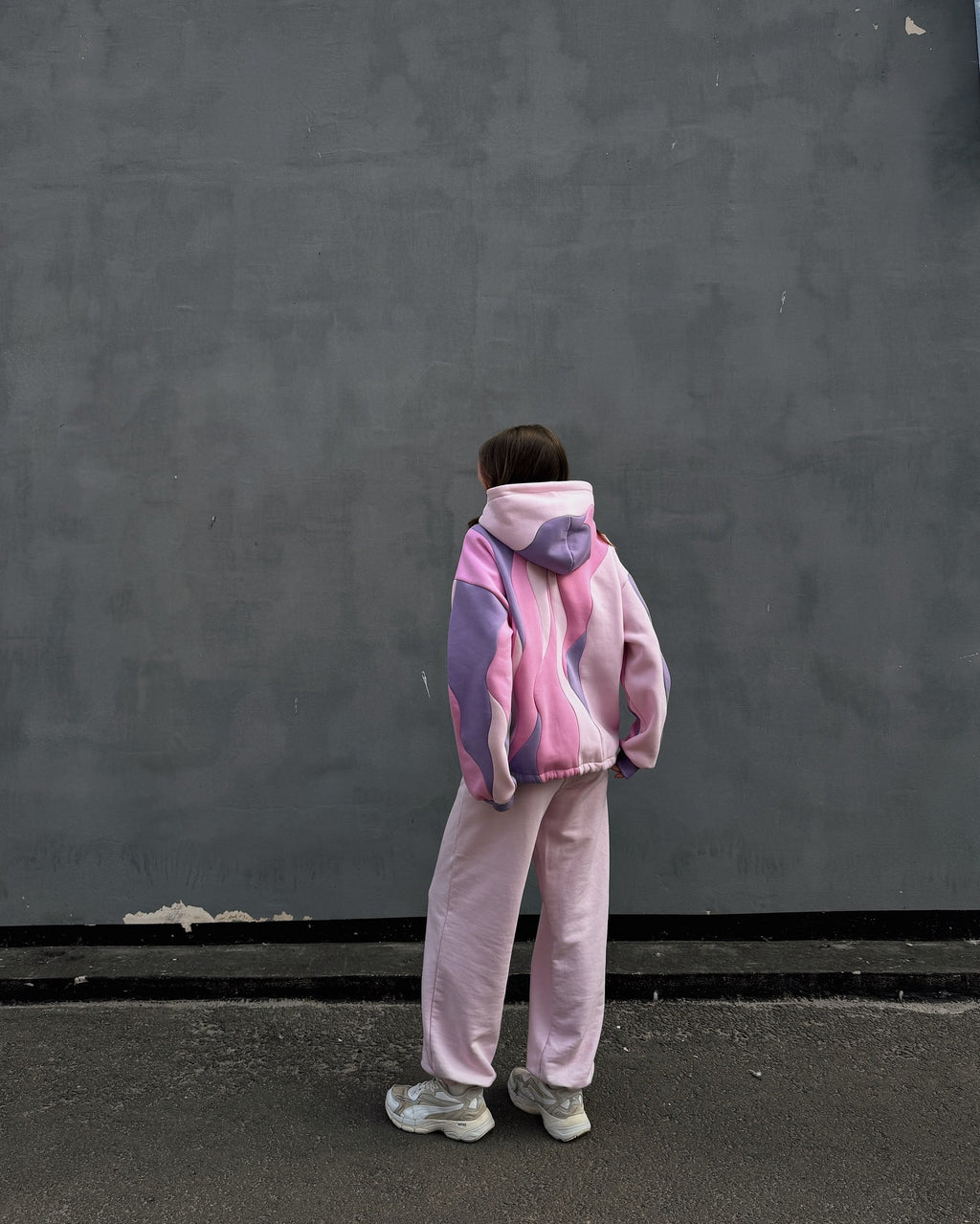 (pre-order) Klyro's Wavey Hoodie
