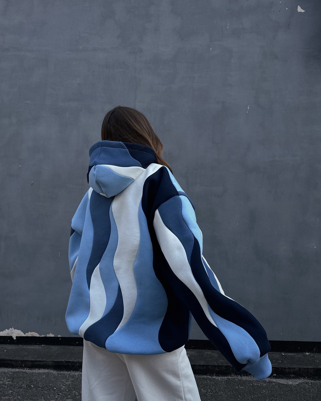 (pre-order) Klyro's Wavey Hoodie
