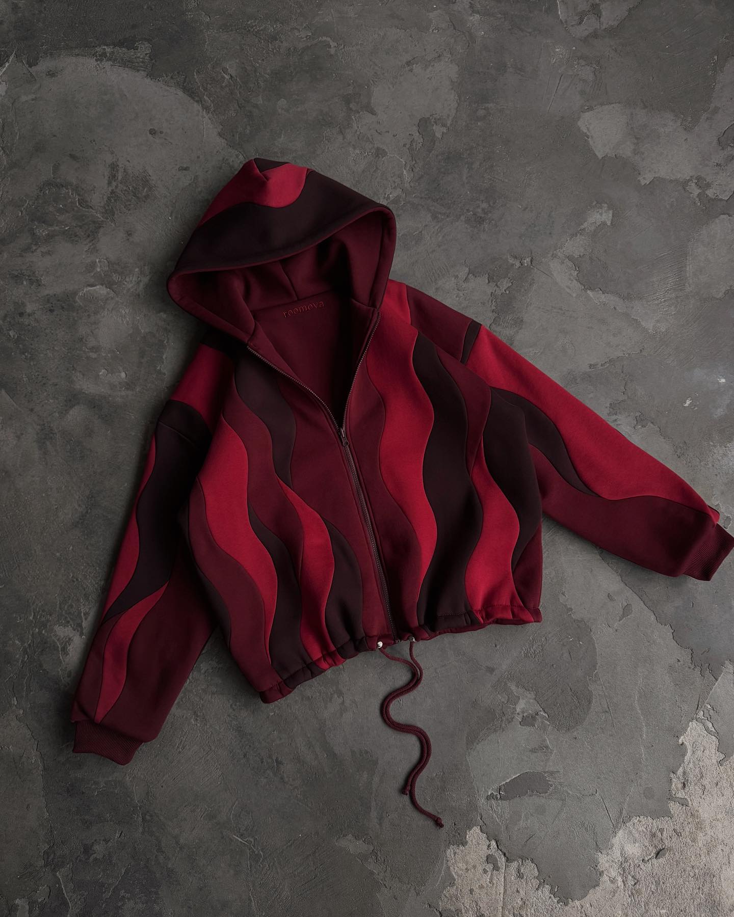(pre-order) Klyro's Wavey Hoodie