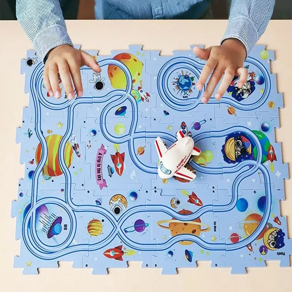 Zoom Racer™- Kids Car Track Set